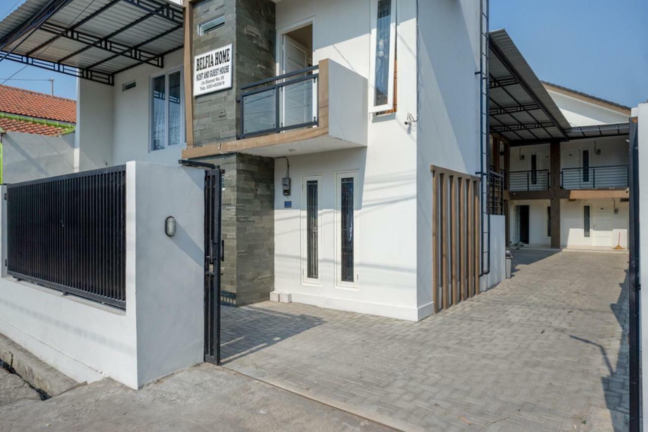 Reddoorz Plus Syariah Near Stasiun Tegal 2 Ngoại thất bức ảnh